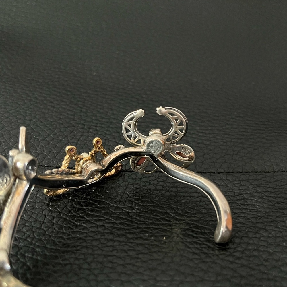 Veronica Diné Navajo Butterfly
Cuff Bracelet - Picture 7 of 16
